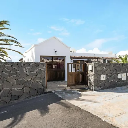 Fernando Сasa de vacaciones Playa Blanca (Lanzarote)